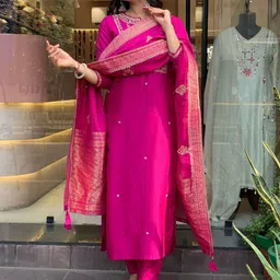 KALINI Floral Embroidered Thread Work Straight Kurta With Trousers & Dupatta image 4