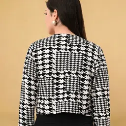 BAESD Checked Open Front Crop Shrug image 5