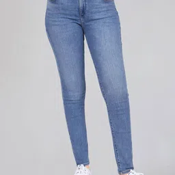 Wrangler Women Skinny Fit Light Fade Stretchable Jeans-image-38