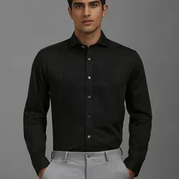 Louis Philippe Men Classic Fit Spread Collar Solid Cotton Formal Shirt-picture-42