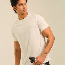 EAZY Men Dri-FIT Solid Round Neck T-shirt-picture-0