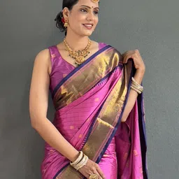 AQUILIQ Woven Design Zari Kanjeevaram Saree-12
