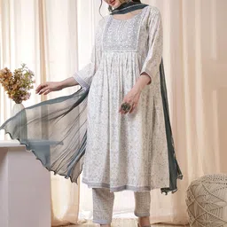 Anouk Floral Embroidered Round Neck Thread Work Straight Kurta With Trousers & Dupatta-image-80