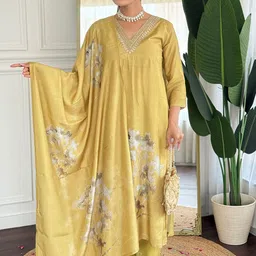 Lilots Women Ethnic Motifs Embroidered V-Neck Straight Kurta with Trousers & Dupatta-picture-17