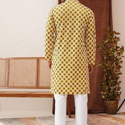 Jompers Men Embroidered Regular Sequinned Kurta with Pyjamas image 2