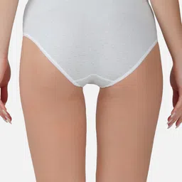 Carlton London Pack Of 3 Assorted Seamless Hipster Briefs CL-HP-S-OP22-ASST19-PO3 image 2