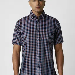 Van Heusen Sport Men Spread Collar Tartan Checked Cotton Slim Fit Casual Shirt-image-39