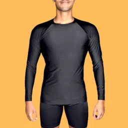 Aqua Holic Round Neck T-Shirt & ShortsSwimwear-image-40