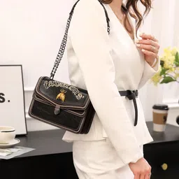 Diva Dale Structured Sling Bag With Tasselled image 4