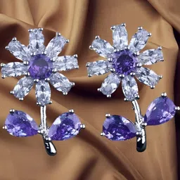 AKISON JEWELS Floral Studs Earrings-picture-9