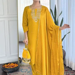 Storebrite Women Thread Work Chanderi Silk Kurta with Trousers & With Dupatta-picture-47