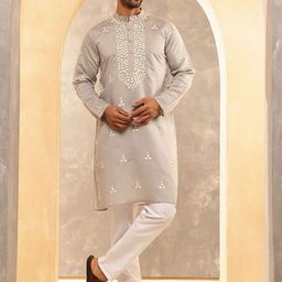 Anouk Men Embroidered Regular Kurta with Pyjamas-20