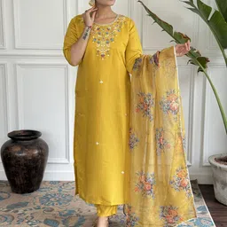 BAESD Ethnic Motifs Embroidered Straight Kurta With Trousers And Dupatta-image-8