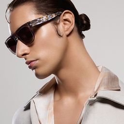 Vincent Chase Unisex Wayfarer Sunglasses with Polarised and UV Protected Lens image 5