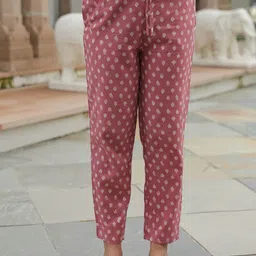 Aramya Women Printed Cotton Regular Fit Cigarette Trouser-image-34