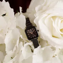 Sylvi Women Patterned Dial & Stainless Steel Straps Analogue Multi Function Watch ORA-Black-picture-0