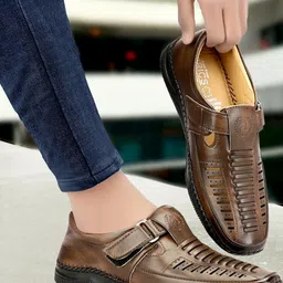 Arics Men Brown Sandals-picture-26
