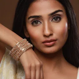 Anouk Set Of 4 Gold-Plated Crystal-Studded Bangles-1