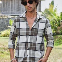 Campus Sutra Men Classic Checked Casual Shirt-image-98