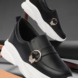 EVOLTAR Women Slip-On Smart Casual Loafers-45
