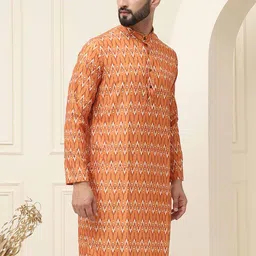 SOJANYA Men Geometric Printed Kurta image 3