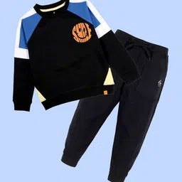 KiddoPanti Boys Fleece Printed Hooded Neck Pure Cotton Sweatshirt With Jogger-picture-39