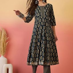 FASHION DREAM Women Floral Printed Regular Gotta Patti Kurta with Trousers-picture-12