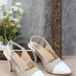 Sole Saga Textured Slim Heeled Pumps-50