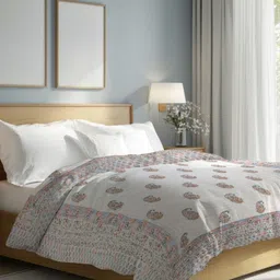 The Rajwadi Feather Light White Ethnic Motifs Pure Cotton 90 GSM AC Room Double Bed Quilt-image-92