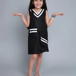 Pink Chick Girls V-Neck Sleeveless Cotton Shift Dress With Matching Sling & Bow Clip-image-128