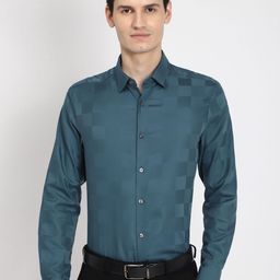 Peter England Elite Men Spread Collar Checked Cotton Formal Shirt-picture-16