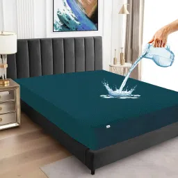 Fitted Queen Size Waterproof, Stretchable, Breathable Mattress Cover-image-57