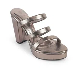 Tresmode Party Block Pumps-4