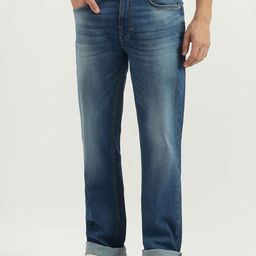 United Colors of Benetton Men Bootcut Light Fade Jeans-image-95
