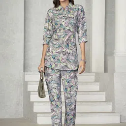 all about you Printed Top With Trouser Co-Ords-picture-7