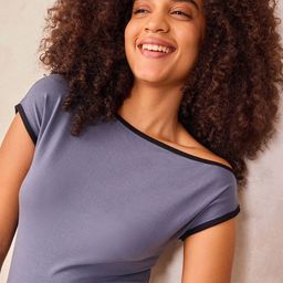 Outzidr Boat Neck Fitted Regular Top-picture-7