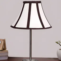 Aura White Metal Traditional Frusturical Shaped Table Lamp-image-67
