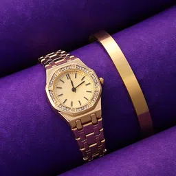 HAUTE SAUCE by Campus Sutra Women Watch Gift Set SSM25_HSWB5117-50