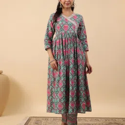 Janasya Floral Printed Pure Cotton Kurta Set-image-93
