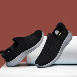 Power Men Solid Slip-On Sneakers-image-68