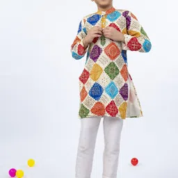 Jilmil Boys Embroidered Regular Kurta with Pyjamas Kurta Sets-image-10