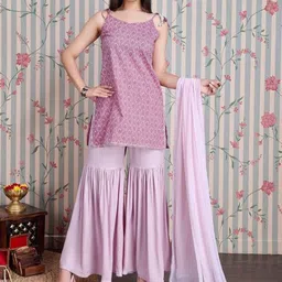 Ode by House of Pataudi Women Floral Printed Regular Gotta Patti Pure Cotton Kurti with Sharara & With-picture-23