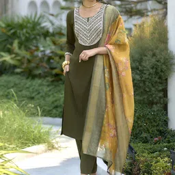 all about you Women Floral Embroidered Regular Straight Kurta with Trousers & Dupatta-32
