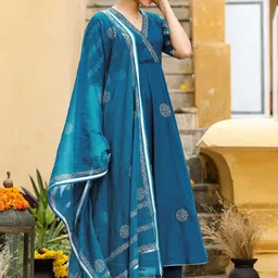 Anni Designer Ethnic Motifs Printed Anarkali Kurta With Trousers & Dupatta image 2