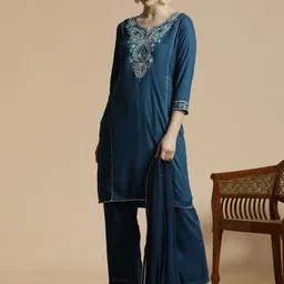 Anouk Floral Embroidered Regular Sequinned Straight Kurta with Trousers & Dupatta-40