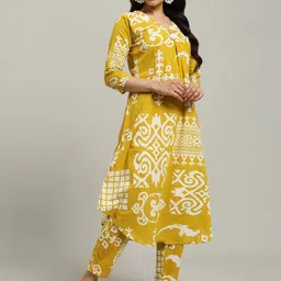 Meena Bazaar Geometric Printed V-Neck A-Line Kurta With Trousers image 4