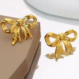 DIVASTRI Gold-Plated Contemporary Studs-39