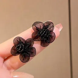 BEYTER Artificial Beaded Floral Shaped Studs image 4