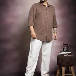 Instafab Plus Size Self Design Spread Collar Regular Fit Casual Shirt image 3