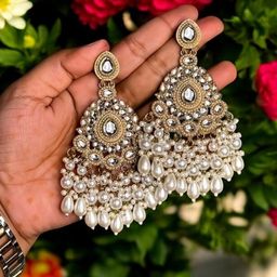 Brado Jewellery Contemporary Chandbalis Earrings-image-16